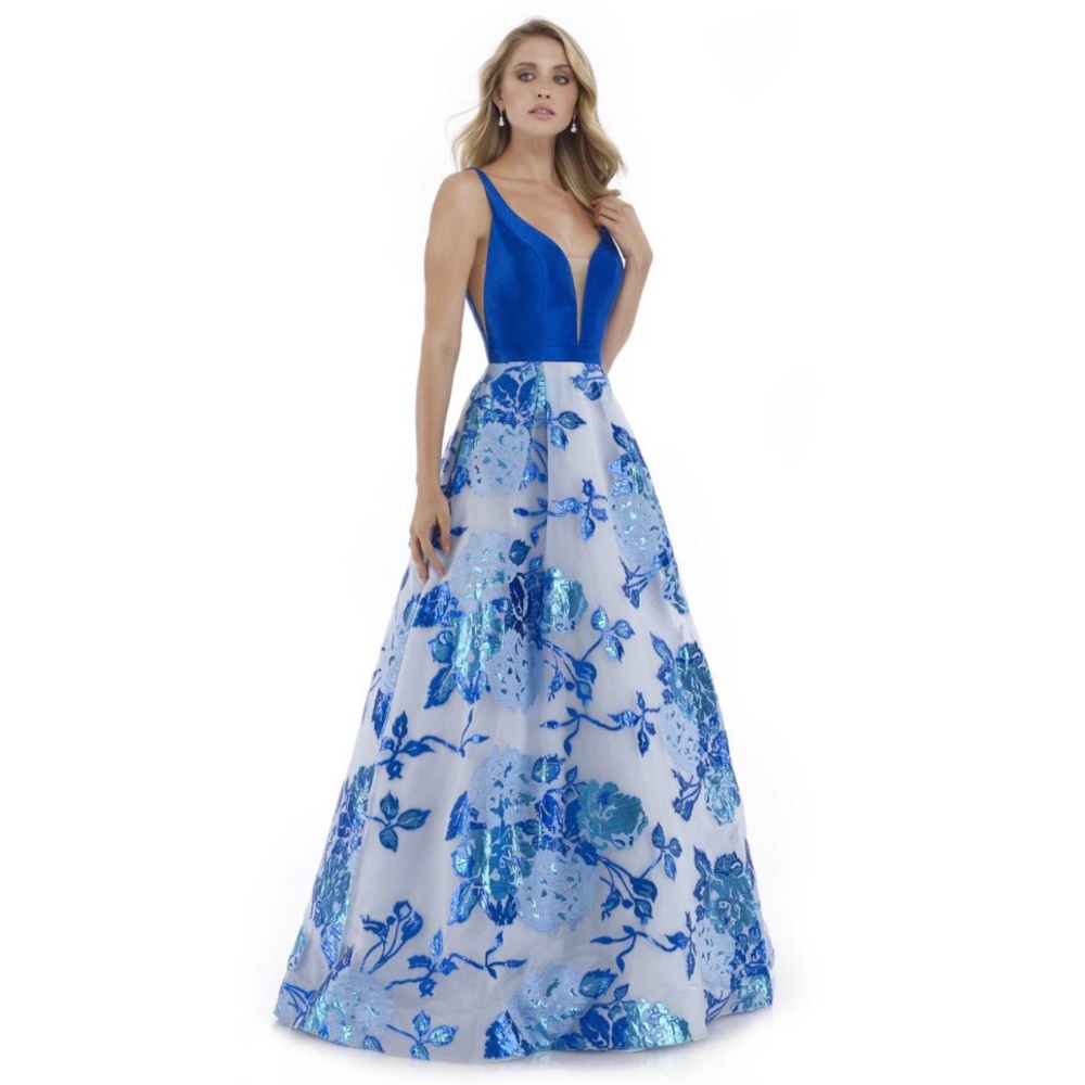NWT Morrell Maxie Blue Ball Gown Floral